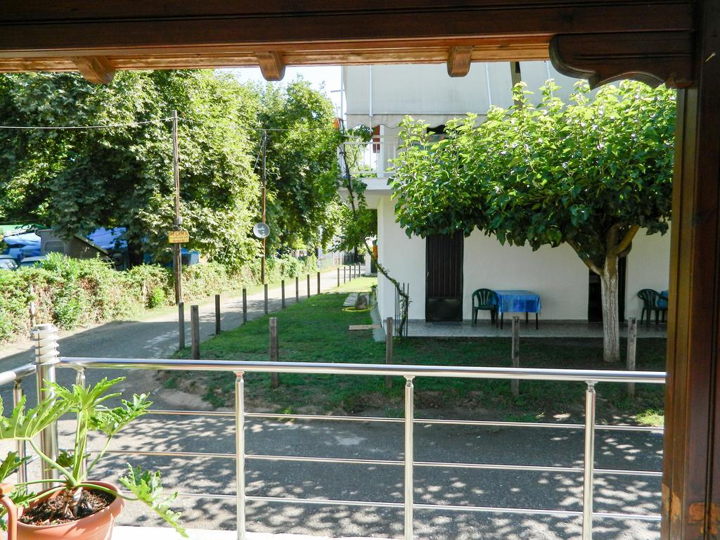 Veny House Villa Paralia Panteleimonos Room photo